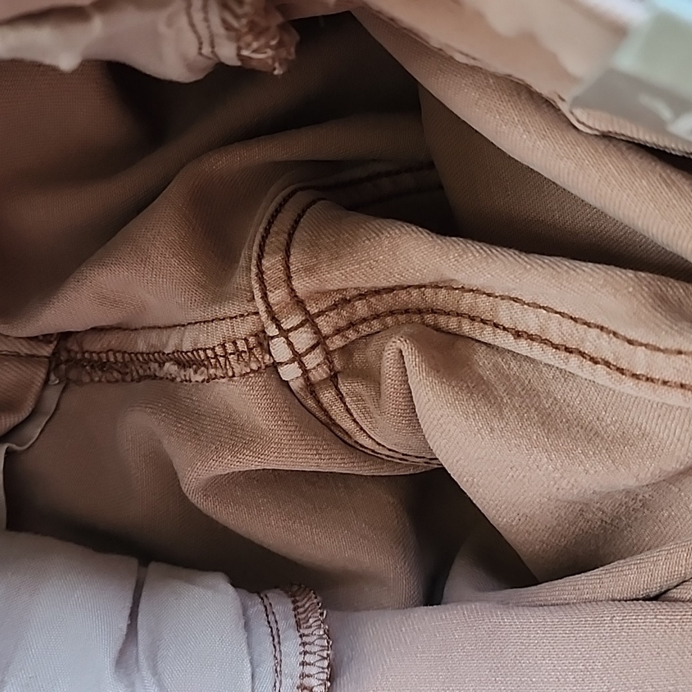Everlane Women's Jeans in Light Pink - Picture 14 of 16